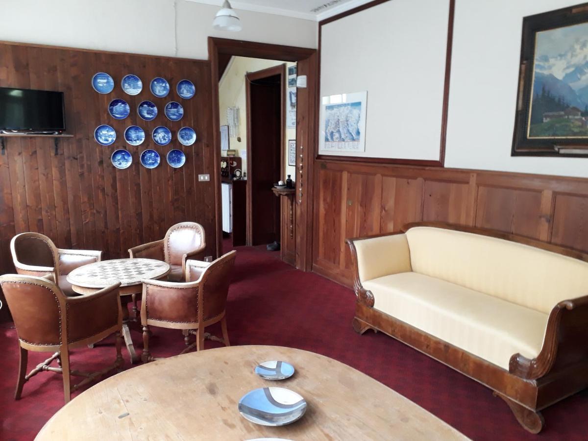 Hotel Villa Tedaldi Gressoney-Saint-Jean Εξωτερικό φωτογραφία