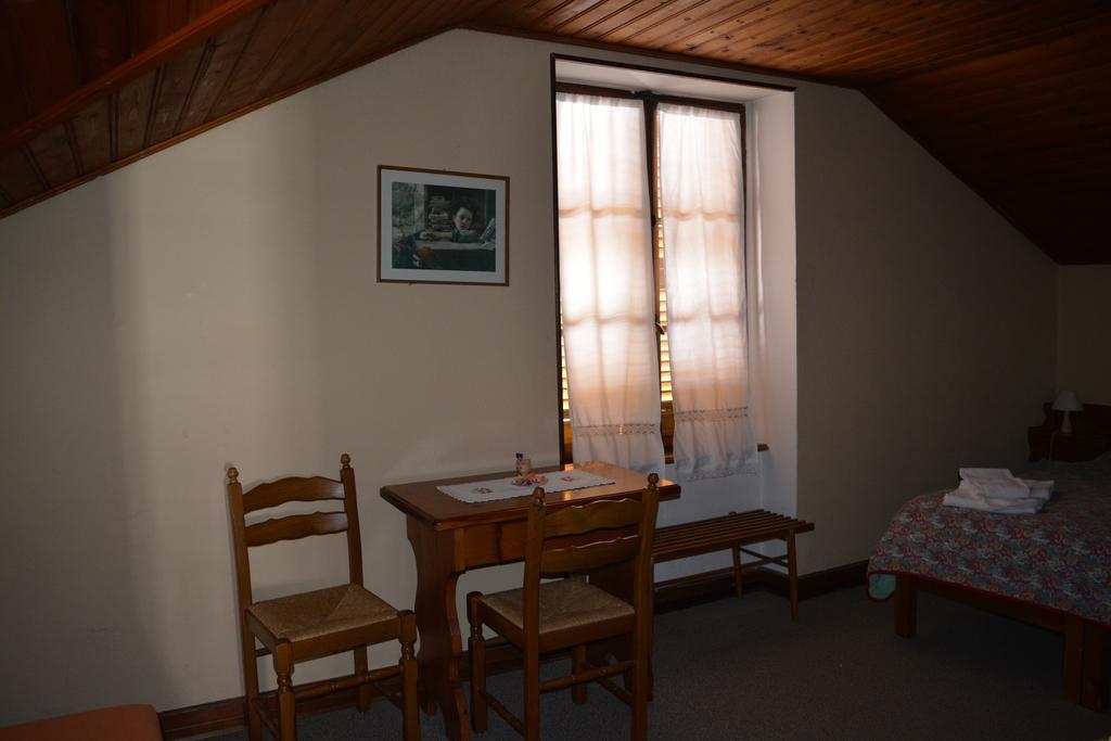 Hotel Villa Tedaldi Gressoney-Saint-Jean Εξωτερικό φωτογραφία
