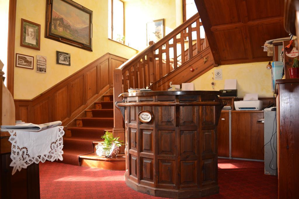 Hotel Villa Tedaldi Gressoney-Saint-Jean Εξωτερικό φωτογραφία